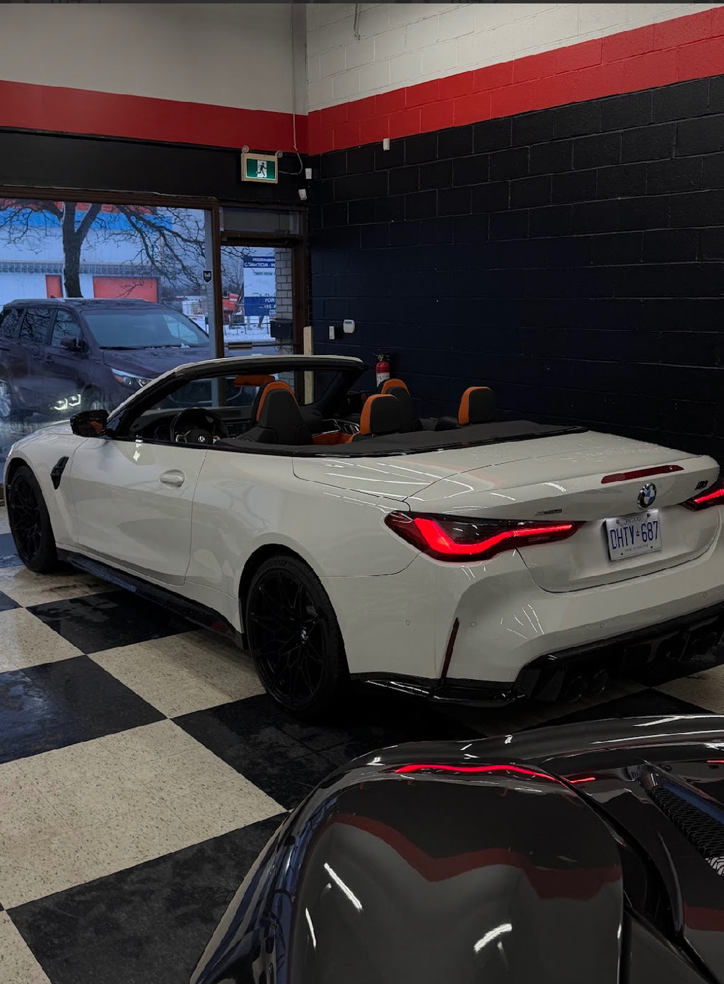 BMW M4 comp white