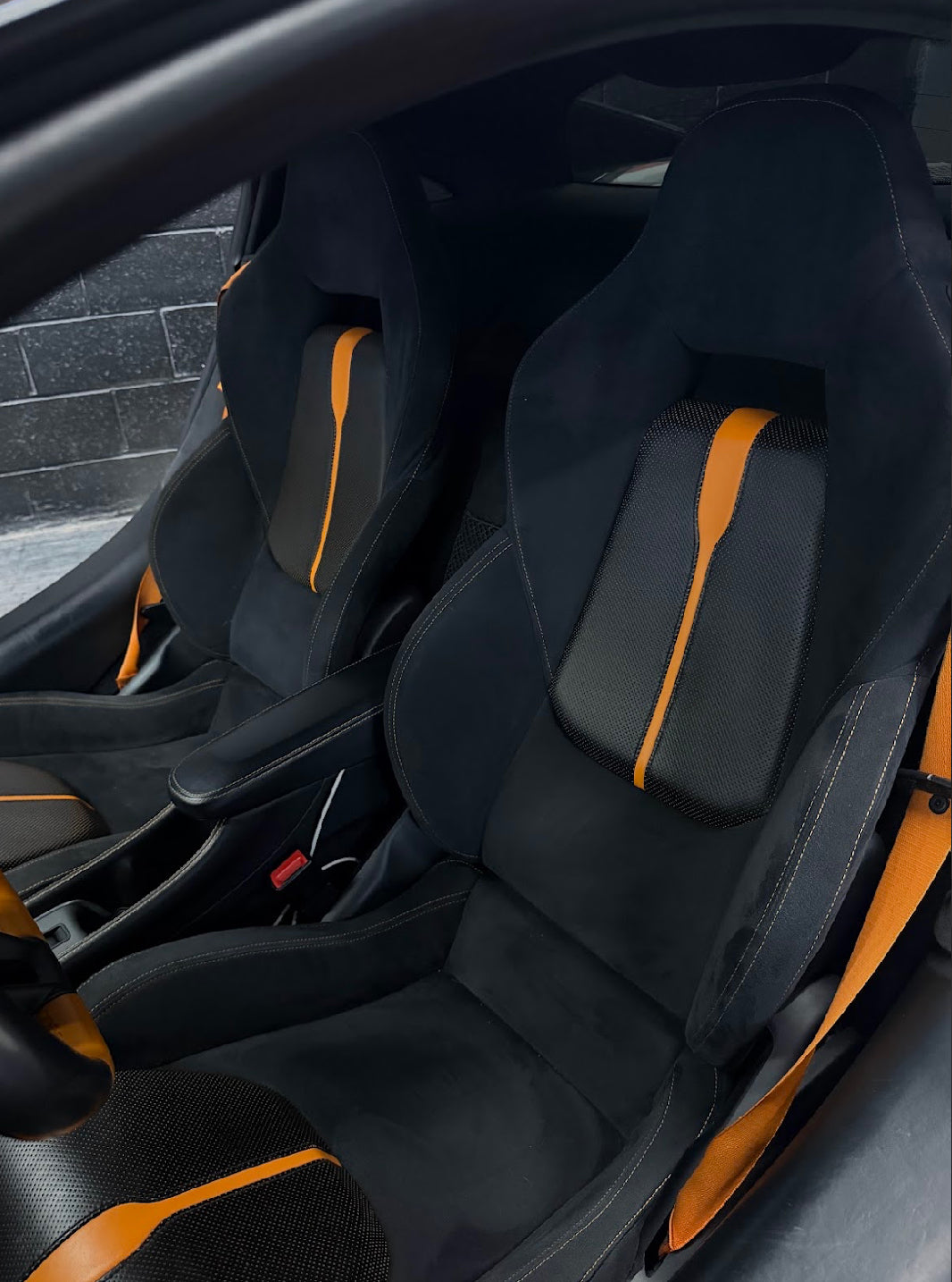 McLaren 570